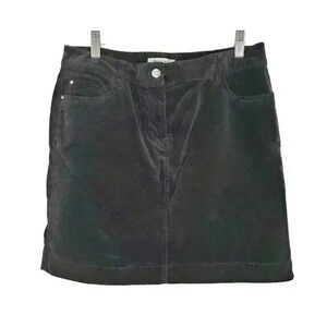 White house black market black velvet knee length skirt size 6